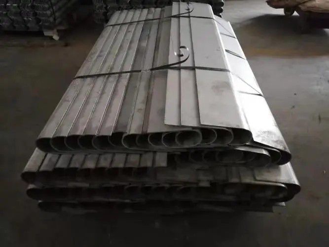 304不銹鋼鍋爐防磨瓦